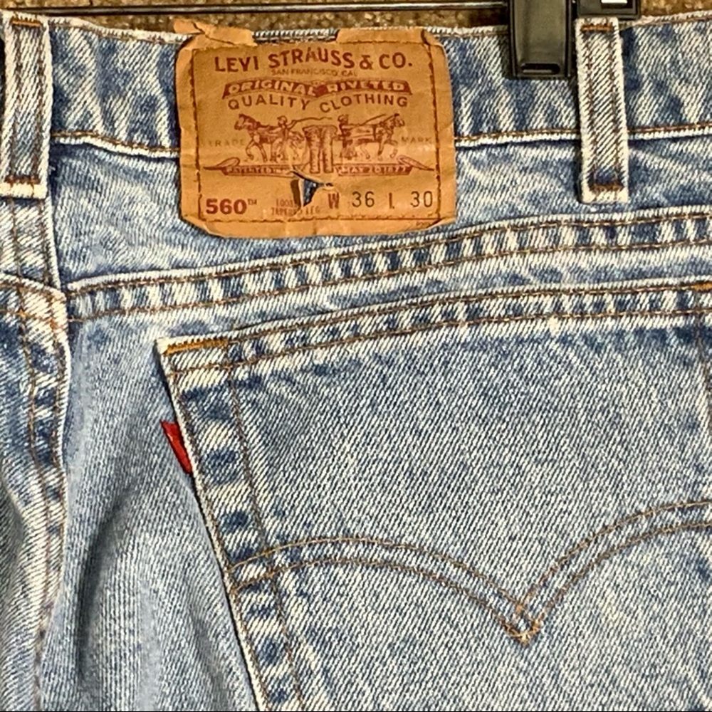 Vintage LEVI’S Mens Jeans Sz 36x30 Loose Tapered Leg 560 Blue Jeans USA Made Red - Picture 3 of 7